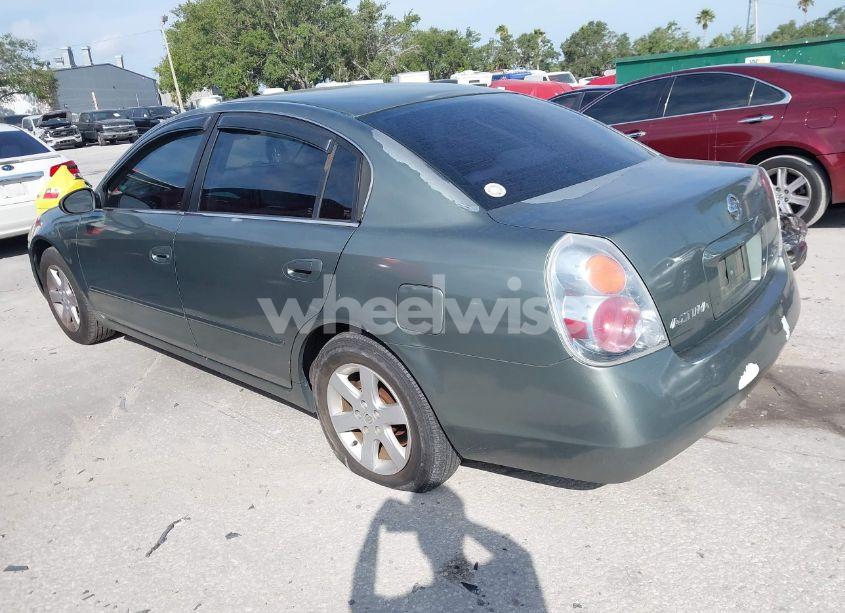 Photo 3 of 2004 Nissan Altima 2.5 S (VIN 1N4AL11EX4C101133)