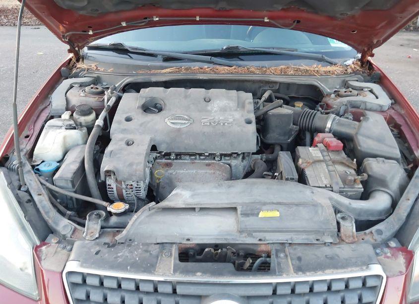 Photo 10 of 2005 Nissan Altima 2.5 S (VIN 1N4AL11EX5C339646)