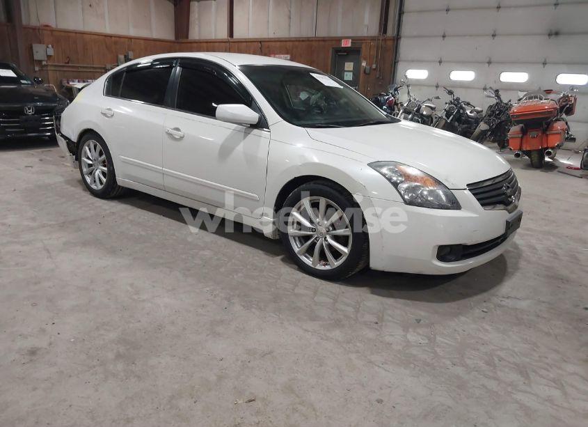 2008 Nissan Altima 2.5 S (VIN 1N4AL21E08N553043) main photo