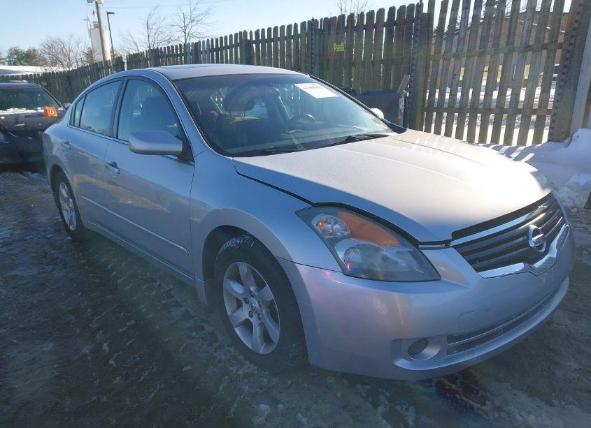 2009 Nissan Altima 2.5 S (VIN 1N4AL21E09N503888) main photo