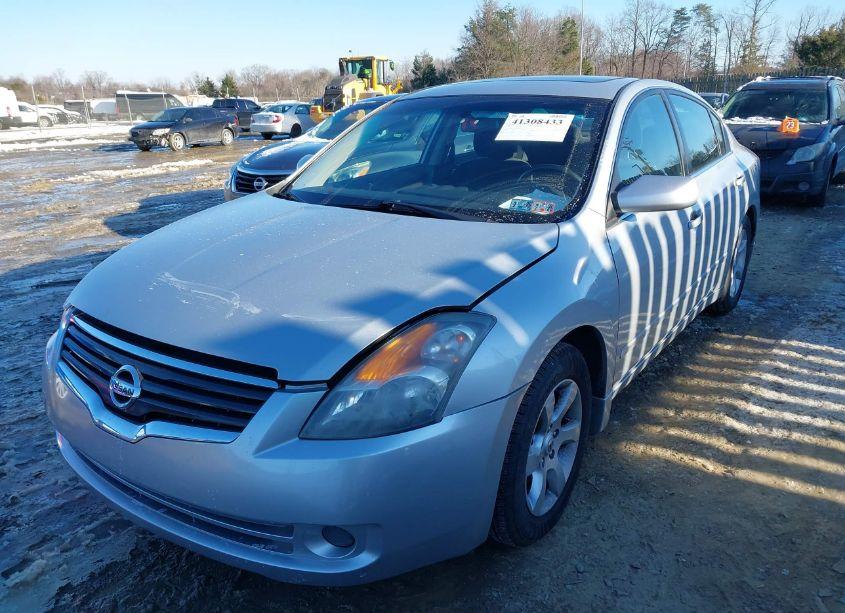 Photo 2 of 2009 Nissan Altima 2.5 S (VIN 1N4AL21E09N503888)