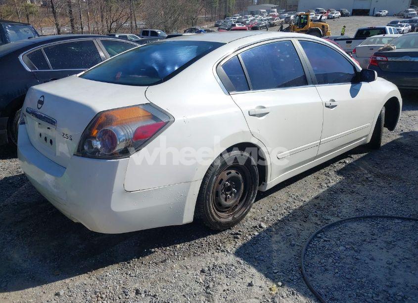 Photo 4 of 2009 Nissan Altima 2.5 S (VIN 1N4AL21E09N509836)
