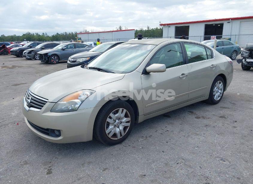 Photo 2 of 2009 Nissan Altima 2.5 S (VIN 1N4AL21E09N515085)