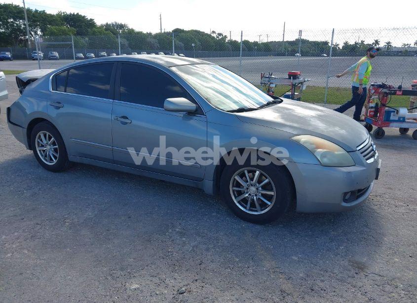 2008 Nissan Altima (VIN 1N4AL21E18N484900) main photo