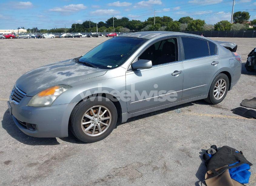 Photo 2 of 2008 Nissan Altima (VIN 1N4AL21E18N484900)