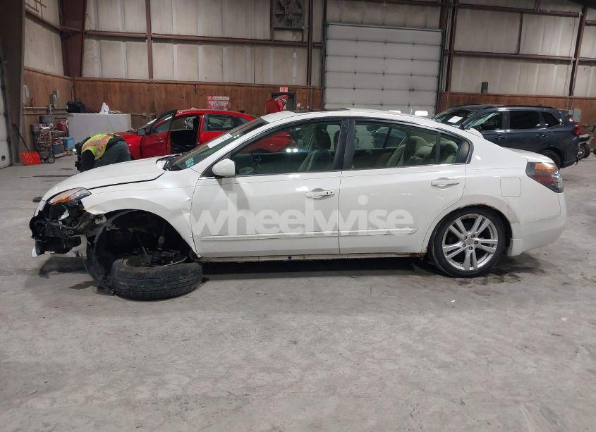 Photo 15 of 2009 Nissan Altima 2.5 S (VIN 1N4AL21E19C100630)