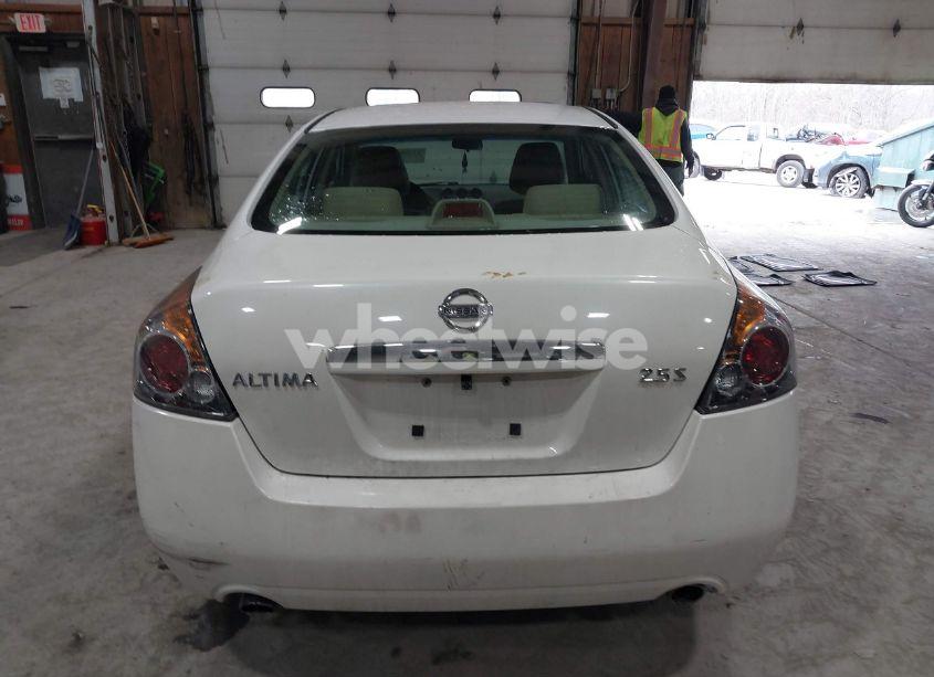 Photo 17 of 2009 Nissan Altima 2.5 S (VIN 1N4AL21E19C100630)