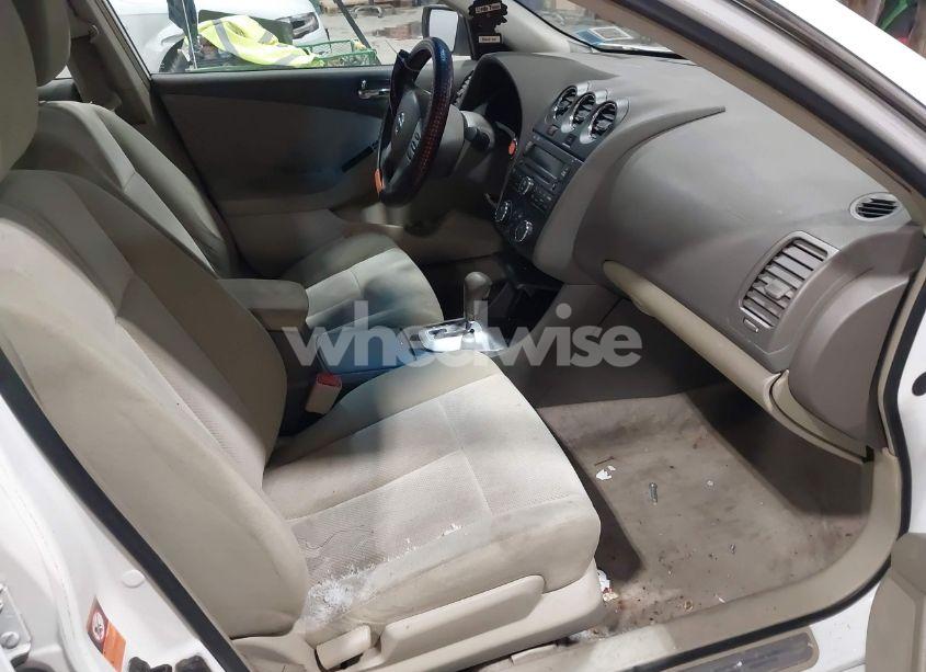 Photo 5 of 2009 Nissan Altima 2.5 S (VIN 1N4AL21E19C100630)