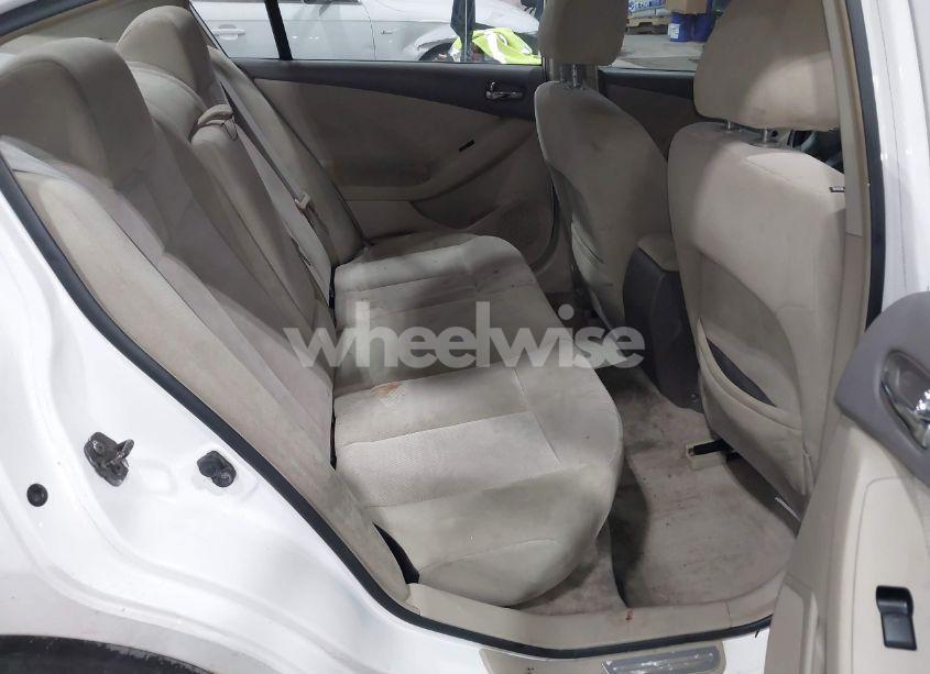 Photo 8 of 2009 Nissan Altima 2.5 S (VIN 1N4AL21E19C100630)