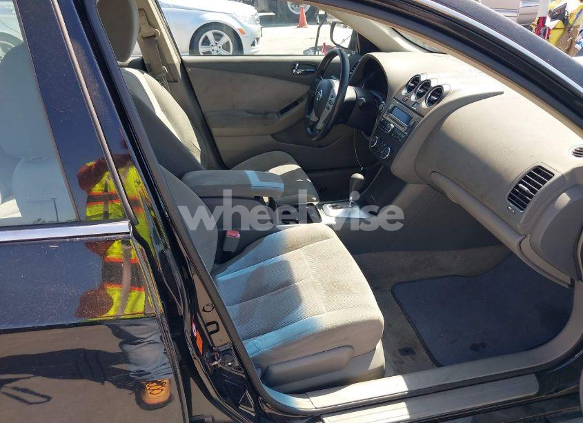 Photo 5 of 2009 Nissan Altima 2.5 S (VIN 1N4AL21E19C114687)