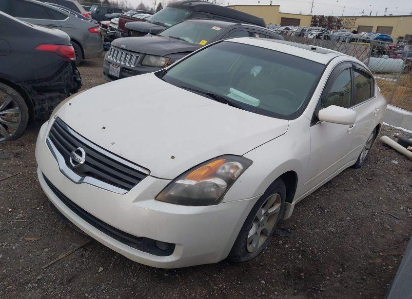 Photo 2 of 2009 Nissan Altima 2.5 S (VIN 1N4AL21E19C126029)