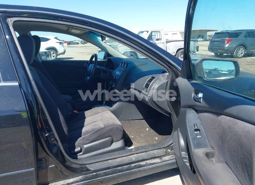 Photo 5 of 2009 Nissan Altima 2.5 S (VIN 1N4AL21E19N401595)