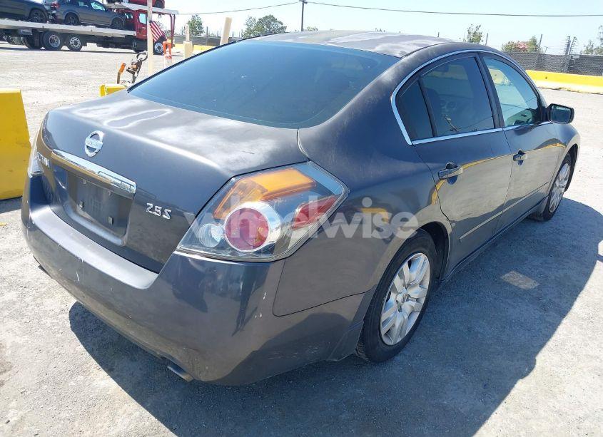 Photo 4 of 2009 Nissan Altima 2.5 S (VIN 1N4AL21E19N401838)