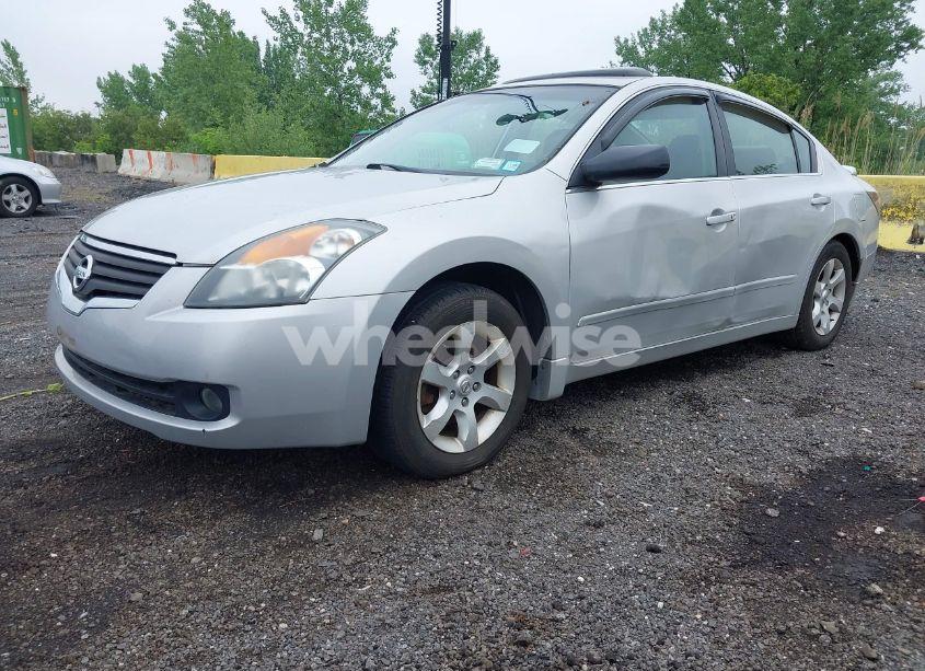Photo 2 of 2009 Nissan Altima 2.5 S (VIN 1N4AL21E19N430224)