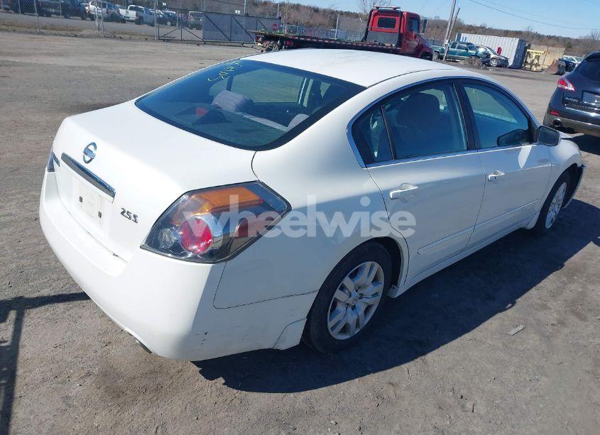 Photo 4 of 2009 Nissan Altima 2.5 S (VIN 1N4AL21E19N431745)