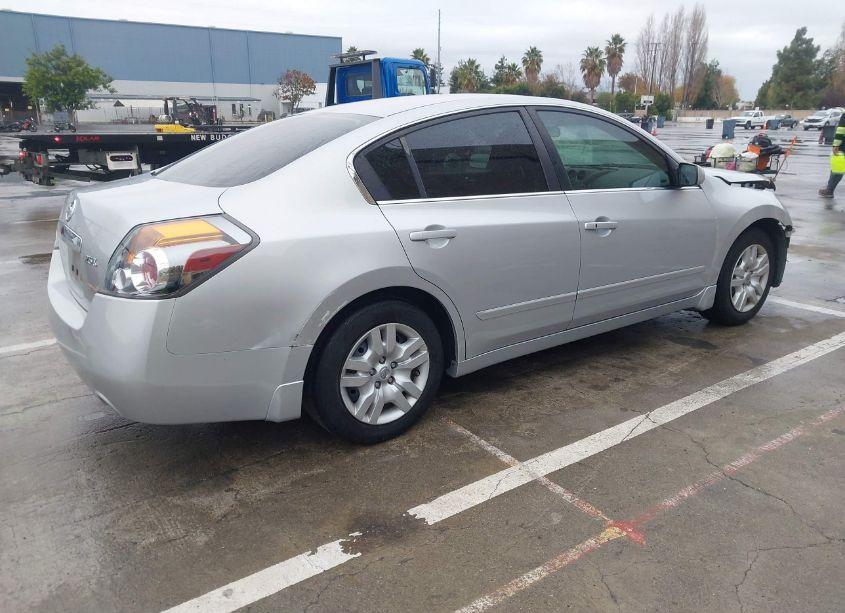 Photo 4 of 2009 Nissan Altima 2.5 S (VIN 1N4AL21E19N482968)