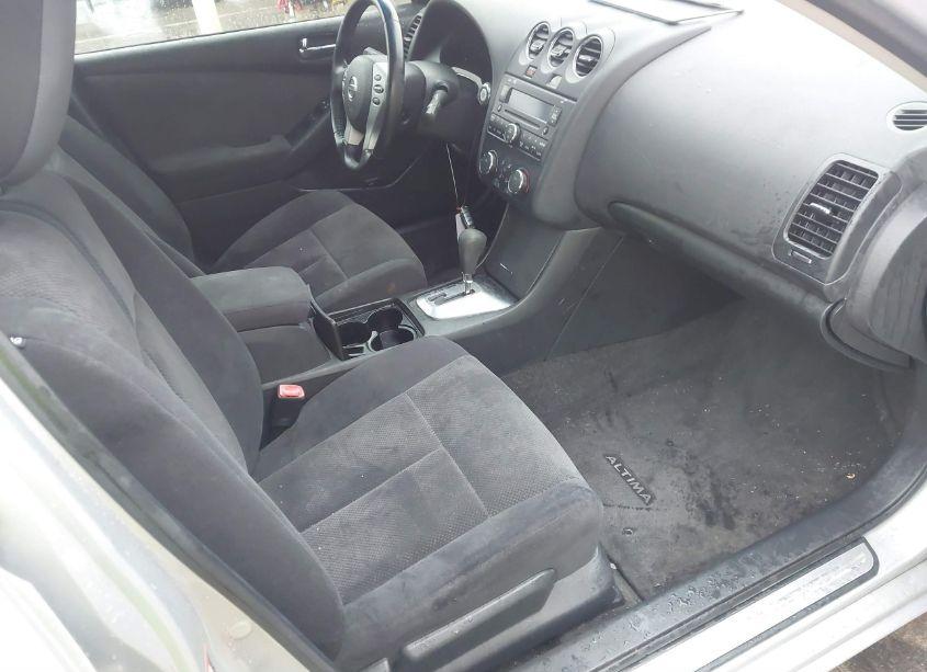 Photo 5 of 2009 Nissan Altima 2.5 S (VIN 1N4AL21E19N482968)