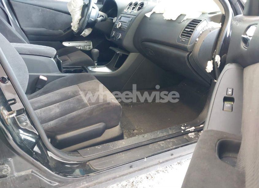 Photo 5 of 2009 Nissan Altima 2.5 S (VIN 1N4AL21E19N525978)