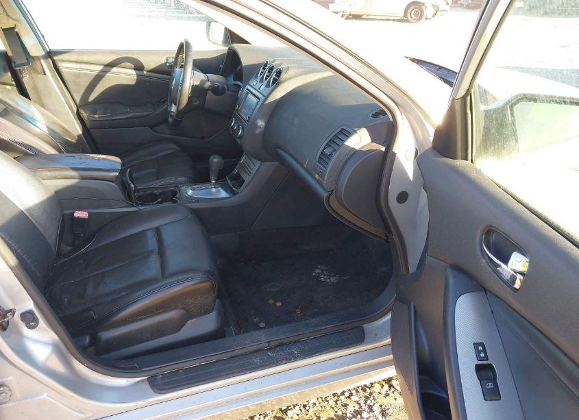 Photo 5 of 2009 Nissan Altima 2.5 S (VIN 1N4AL21E19N540626)