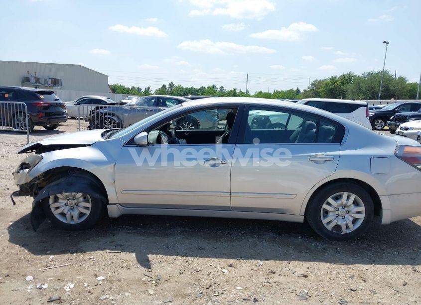 Photo 14 of 2009 Nissan Altima 2.5 S (VIN 1N4AL21E19N542229)