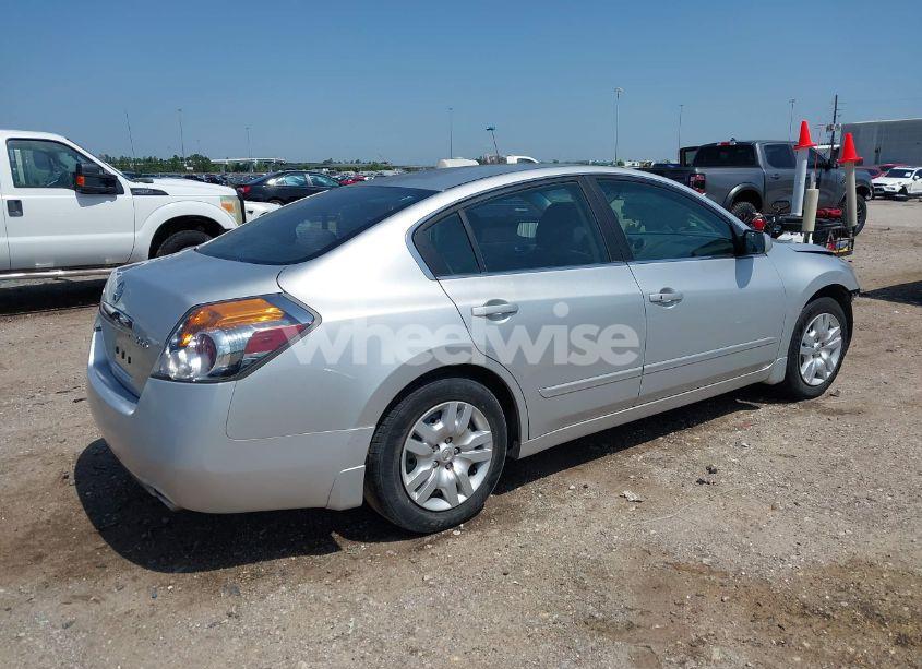 Photo 4 of 2009 Nissan Altima 2.5 S (VIN 1N4AL21E19N542229)