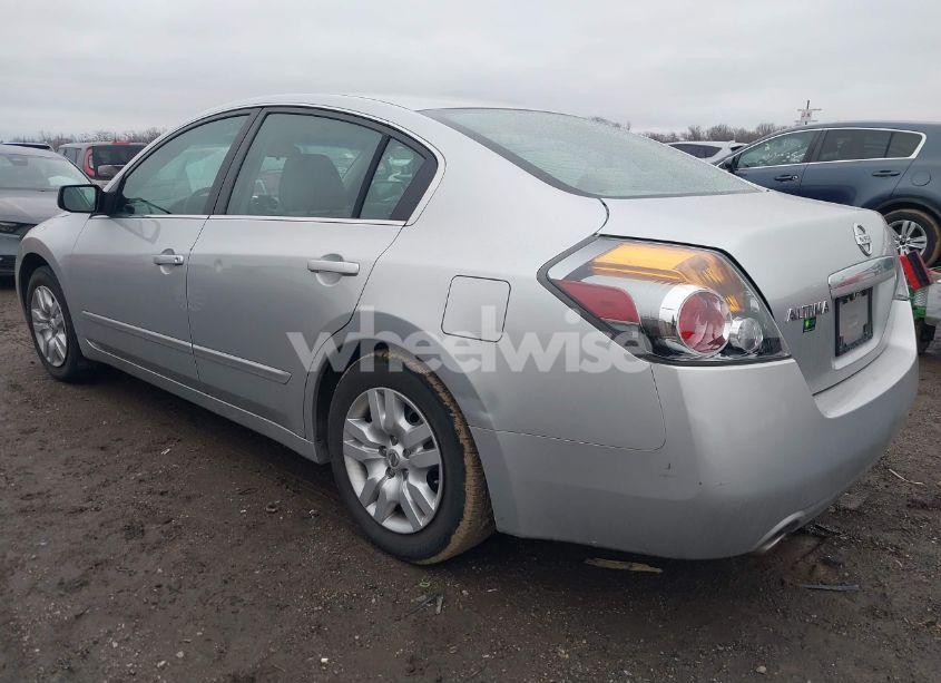 Photo 3 of 2009 Nissan Altima 2.5 (VIN 1N4AL21E29C102287)