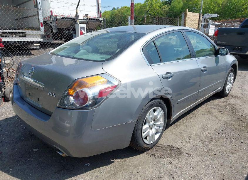 Photo 4 of 2009 Nissan Altima 2.5 S (VIN 1N4AL21E29C110342)