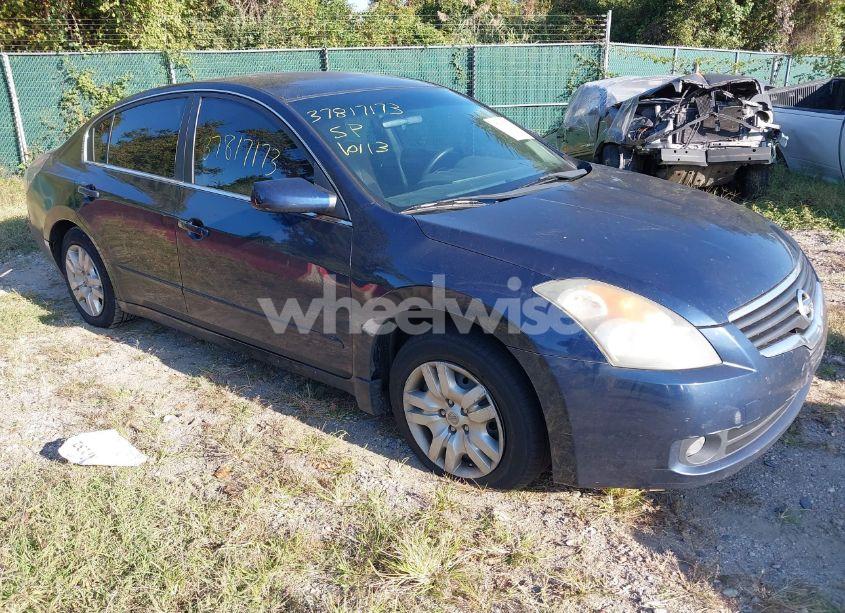2009 Nissan Altima 2.5 S (VIN 1N4AL21E29N437456) main photo