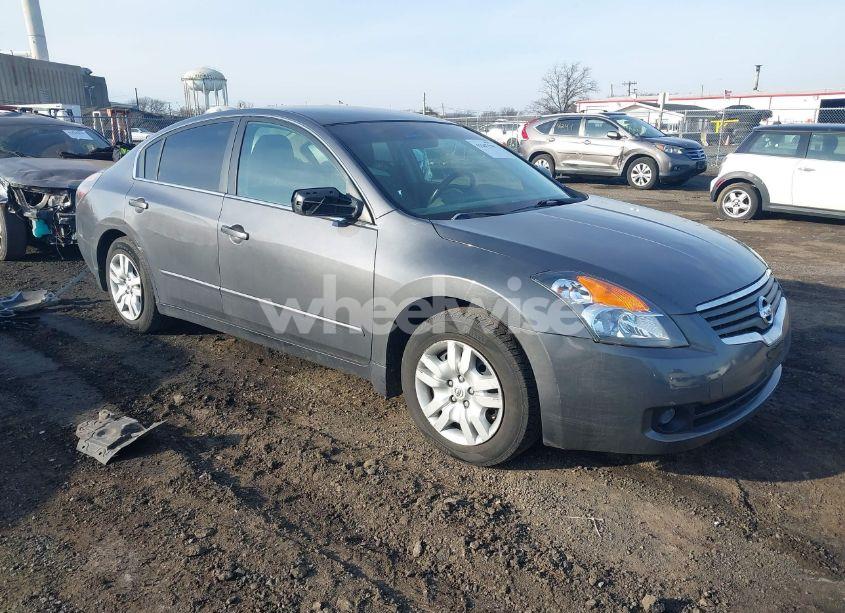 2009 Nissan Altima 2.5 S (VIN 1N4AL21E29N445671) main photo