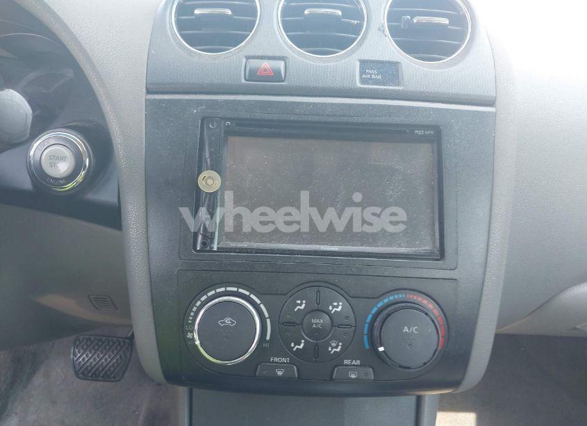 Photo 13 of 2009 Nissan Altima 2.5 (VIN 1N4AL21E29N551618)