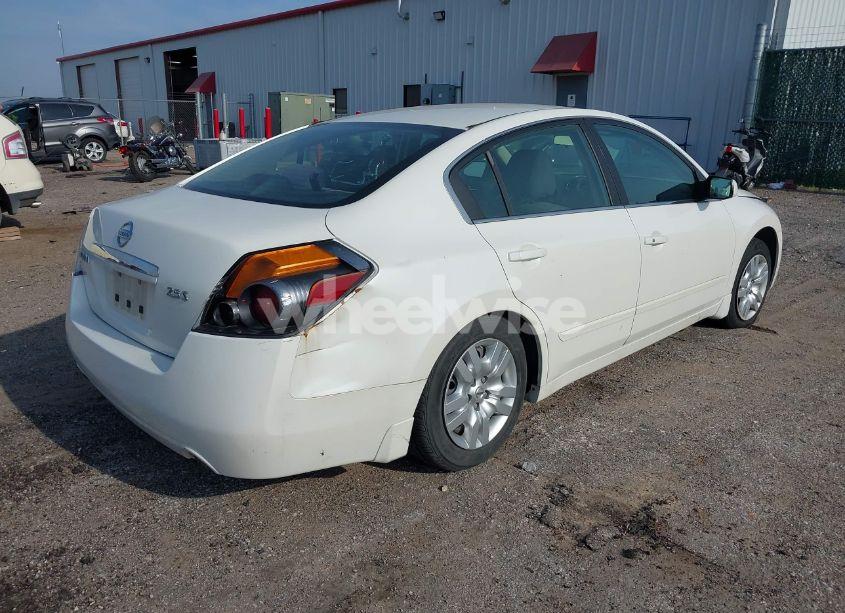 Photo 4 of 2009 Nissan Altima 2.5 S (VIN 1N4AL21E39N462639)