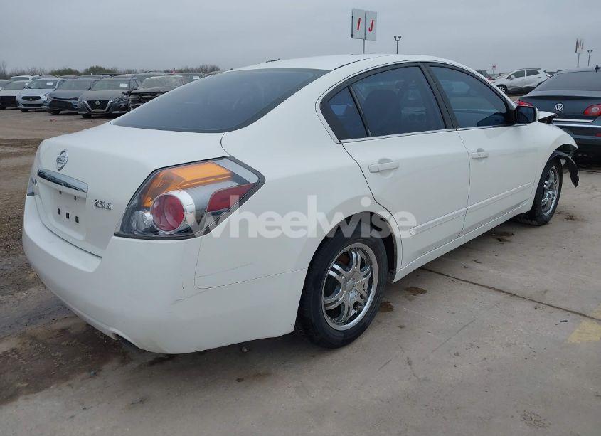 Photo 4 of 2009 Nissan Altima 2.5 S (VIN 1N4AL21E39N467081)