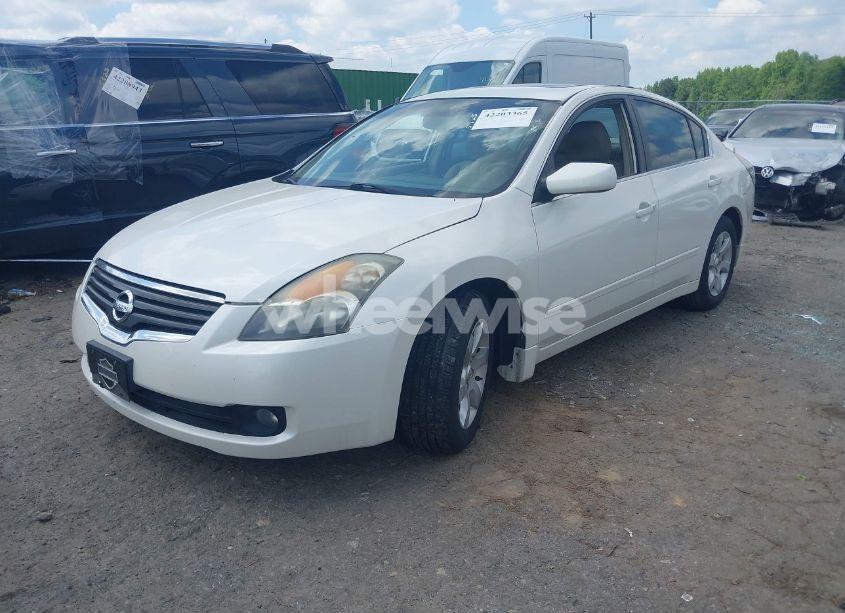 Photo 2 of 2009 Nissan Altima 2.5 S (VIN 1N4AL21E39N471549)