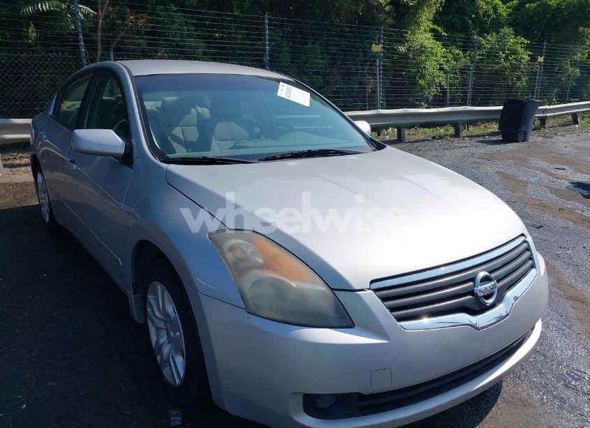 2009 Nissan Altima 2.5 S (VIN 1N4AL21E39N500645) main photo