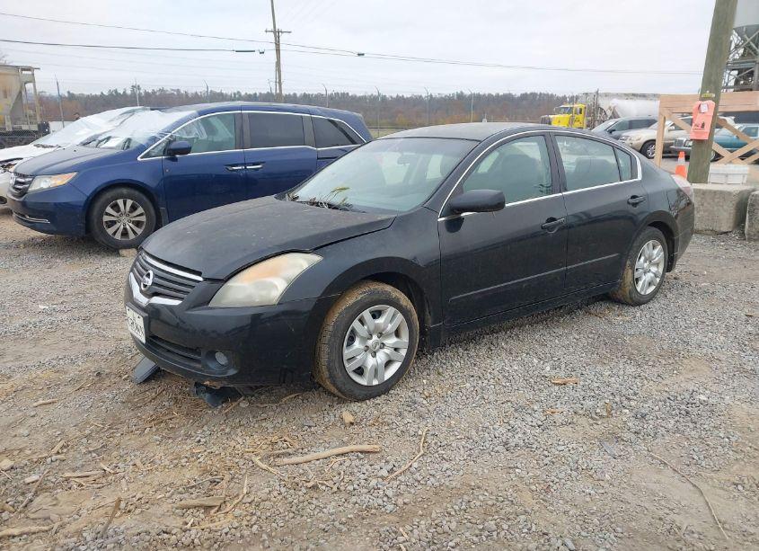 Photo 2 of 2009 Nissan Altima 2.5 S (VIN 1N4AL21E39N513556)