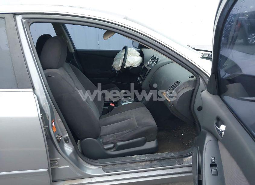 Photo 5 of 2009 Nissan Altima 2.5 S (VIN 1N4AL21E39N521933)