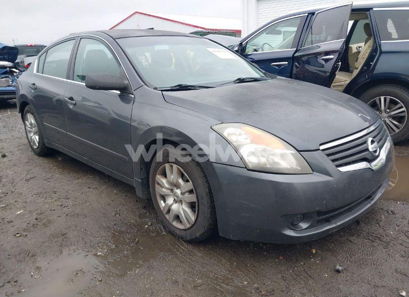 2009 Nissan Altima 2.5 S (VIN 1N4AL21E39N523584) main photo