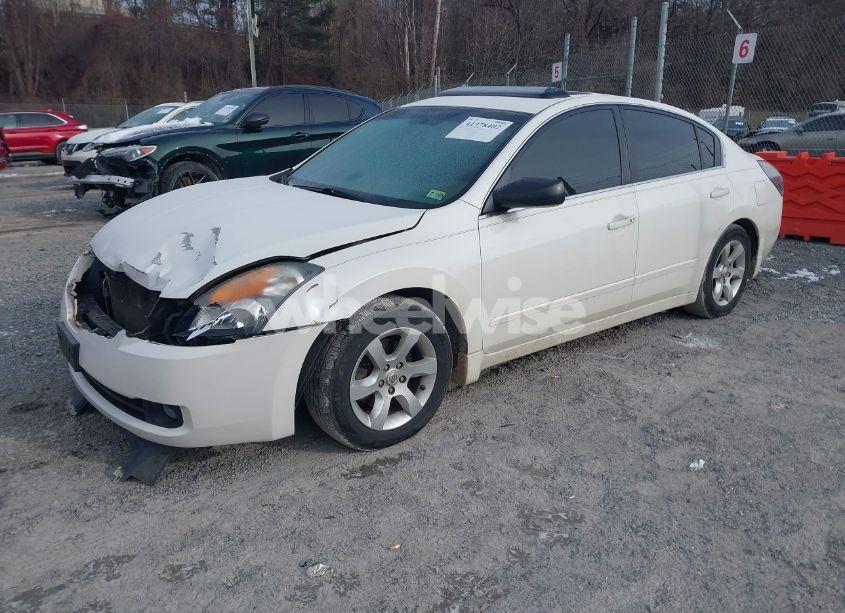 Photo 2 of 2009 Nissan Altima 2.5 S (VIN 1N4AL21E49C169330)