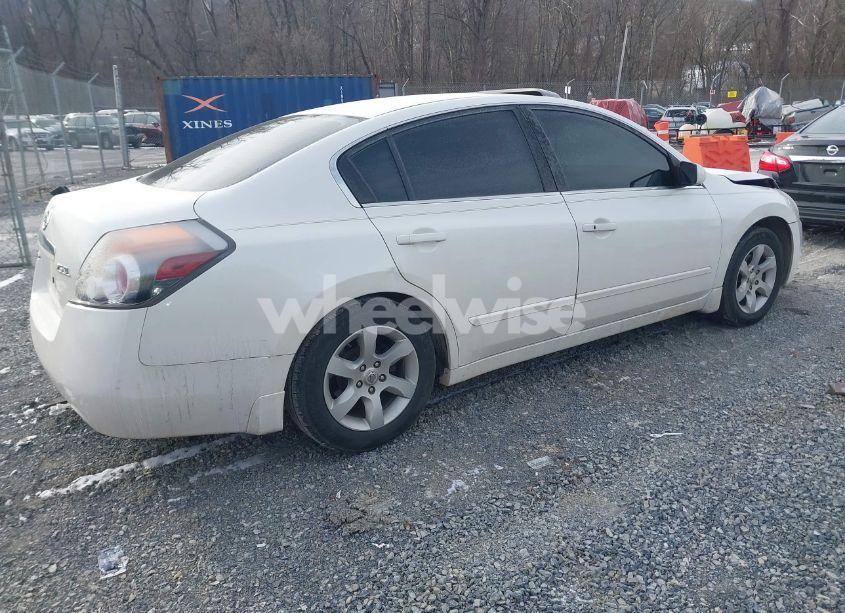Photo 4 of 2009 Nissan Altima 2.5 S (VIN 1N4AL21E49C169330)