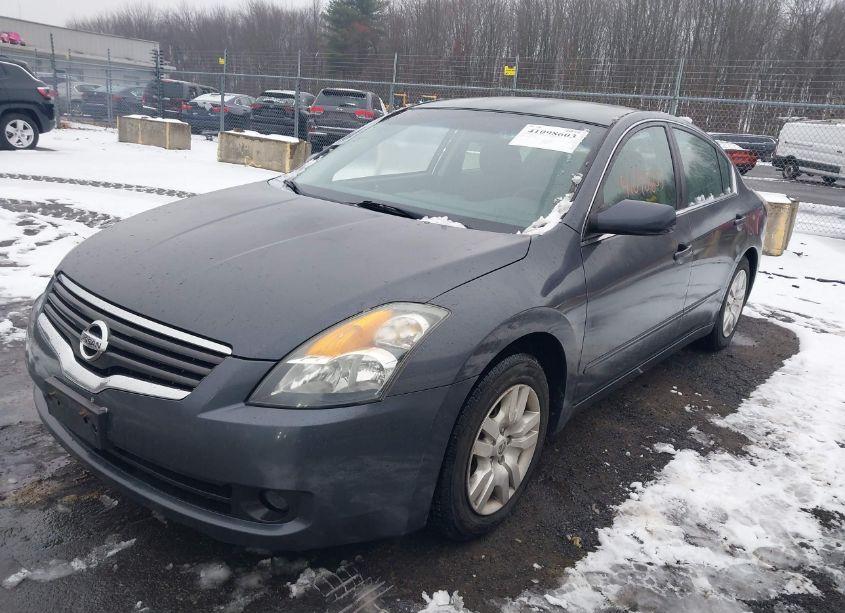 Photo 2 of 2009 Nissan Altima 2.5 S (VIN 1N4AL21E49N530513)