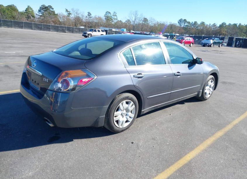 Photo 4 of 2009 Nissan Altima 2.5 S (VIN 1N4AL21E49N561826)