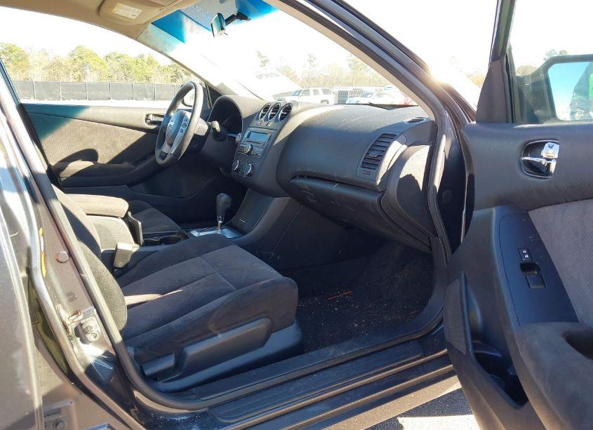 Photo 5 of 2009 Nissan Altima 2.5 S (VIN 1N4AL21E49N561826)