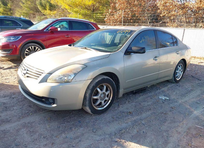 Photo 2 of 2009 Nissan Altima 2.5 S (VIN 1N4AL21E59C104678)