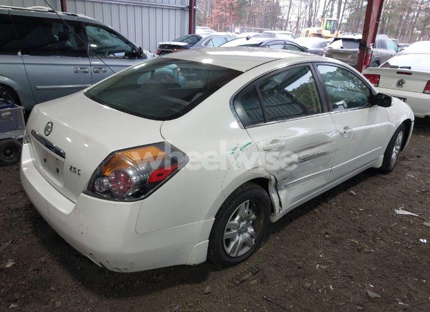 Photo 4 of 2009 Nissan Altima 2.5 S (VIN 1N4AL21E59N400398)
