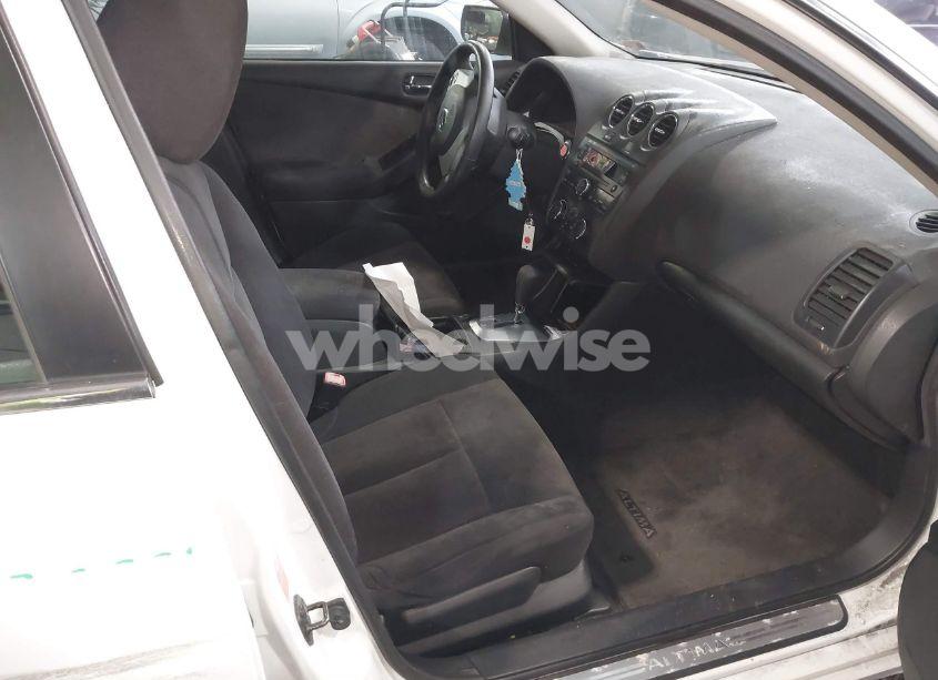 Photo 5 of 2009 Nissan Altima 2.5 S (VIN 1N4AL21E59N400398)