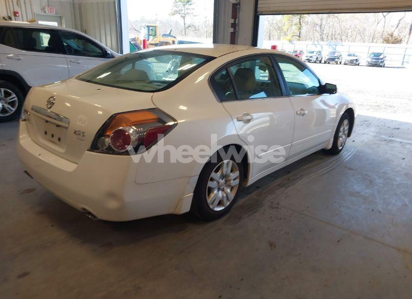 Photo 4 of 2009 Nissan Altima 2.5 S (VIN 1N4AL21E59N464165)