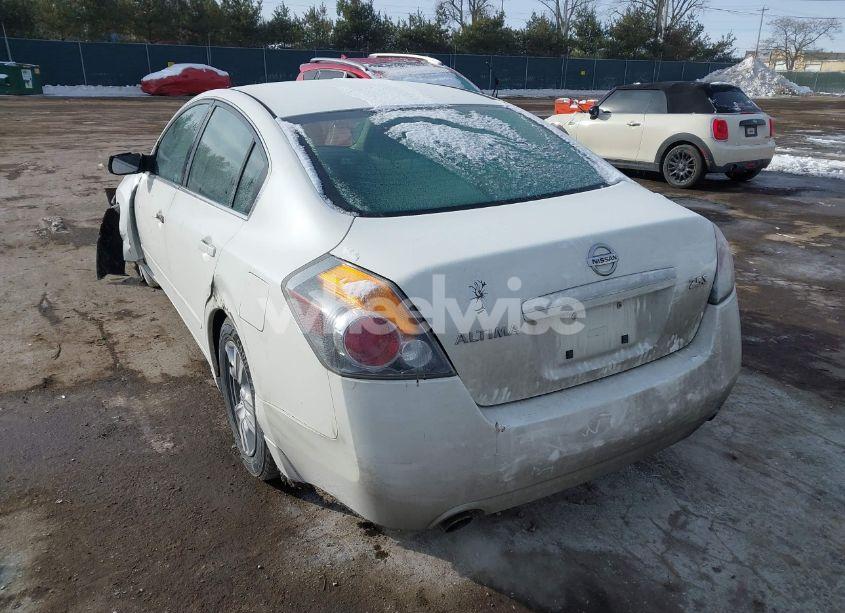 Photo 3 of 2009 Nissan Altima 2.5 S (VIN 1N4AL21E69C106889)