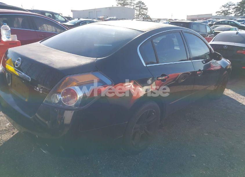 Photo 4 of 2009 Nissan Altima 2.5 S (VIN 1N4AL21E69C118346)