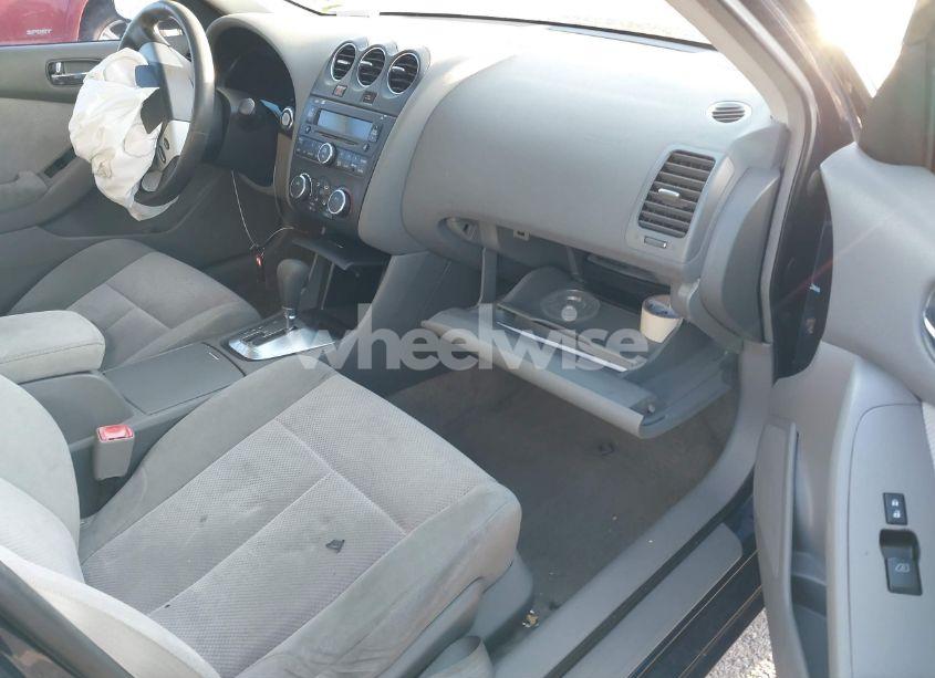 Photo 5 of 2009 Nissan Altima 2.5 S (VIN 1N4AL21E69C127788)