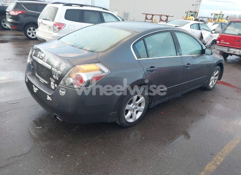 Photo 4 of 2009 Nissan Altima 2.5 S (VIN 1N4AL21E69N437444)